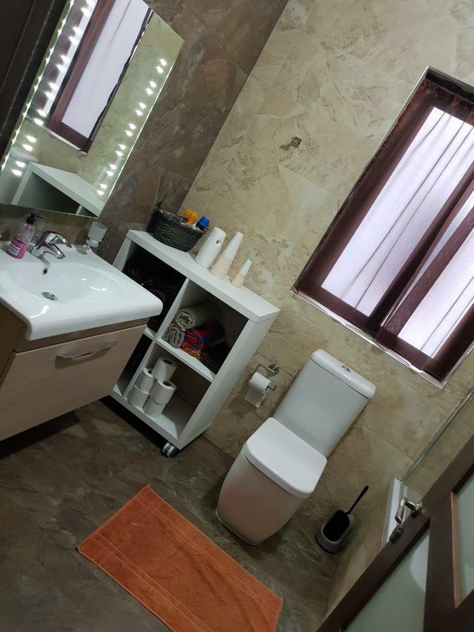 Claire'S Court Appartamento Marsaxlokk Esterno foto